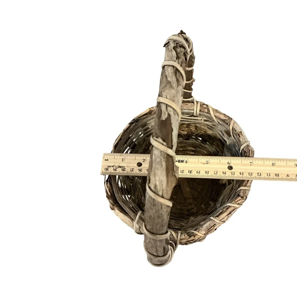Rustic Handcrafted‎ Twig and Grapevine Gathering Basket Brown 7x10.5x4 Small